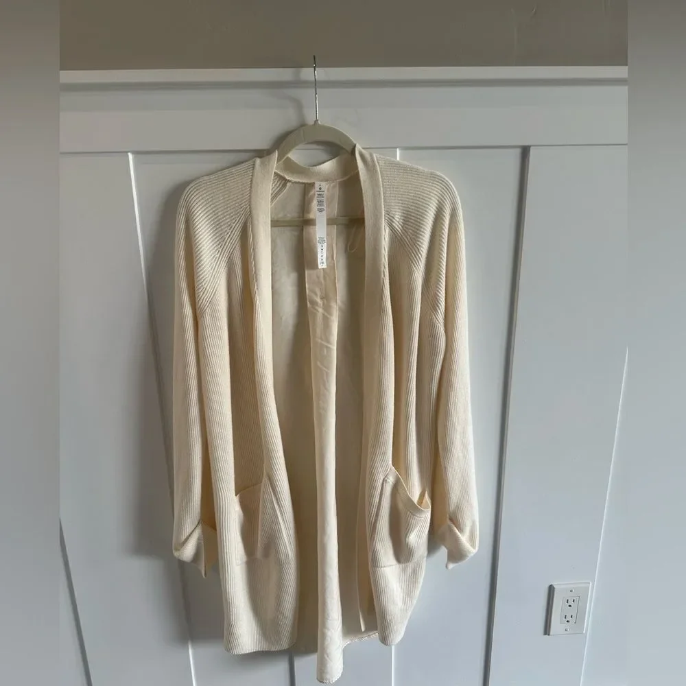 Lululemon Still At Ease Wrap Angel Wing